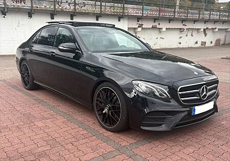 Mercedes-Benz E 350 E 350d AMG Line Autom. AMG Line