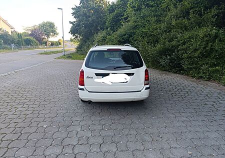 Ford Focus 1.6 -
