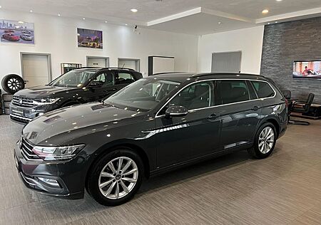 VW Passat Variant Volkswagen PASSAT 2.0TDI*DSG*NAV*LED*KAM*DAB*ACC*DYNAUD*17"