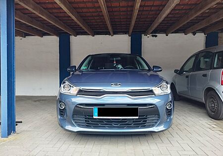 Kia Rio 1.0 T-GDI 100 Dream-Team Edition