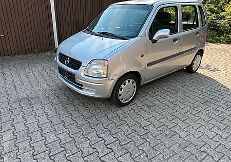 Opel Agila 1.2 16V COMFORT Klimaanlage rest tüv