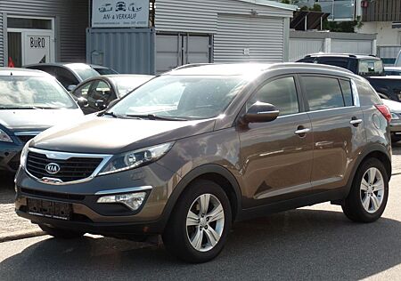 Kia Sportage Vision 2WD Viele Teile Neu .