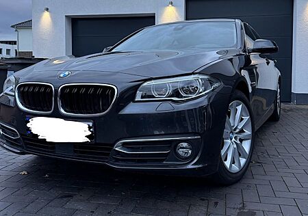 BMW 530d xDrive TOP AUSSTATTUNG Luxury Line