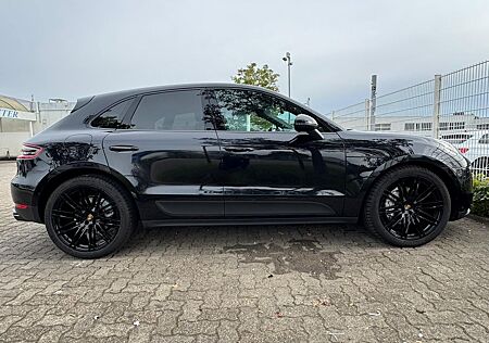 Porsche Macan S Diesel S, 310 PS, 21 Zoll, alles schwarz