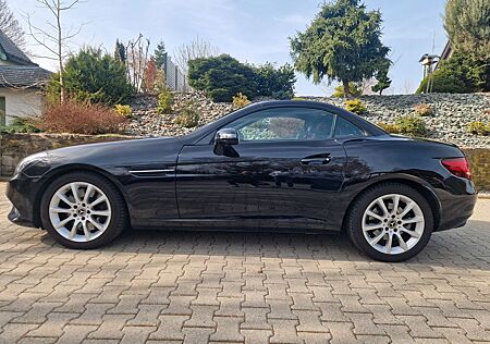 Mercedes-Benz SLC 180 - 1. Hand - sehr seltener Zustand