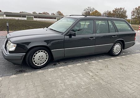 Mercedes-Benz E 200 W124 T Kombi