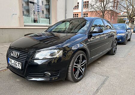 Audi A3 2.0 TDI S line, Xenon , 18 Zoll , TÜV NEU
