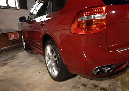 Porsche Cayenne GTS V8 Klappenauspuff