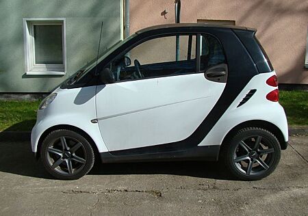 Smart ForTwo cabrio 1.0 52kW mhd edition 10 edition 10