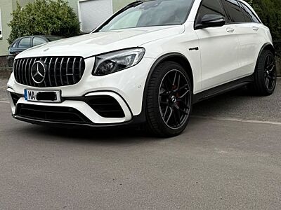 Mercedes-Benz GLC 63 AMG S 4-Matic Sonderausstattung Premium