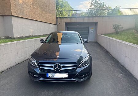 Mercedes-Benz C 180 AVANTGARDE