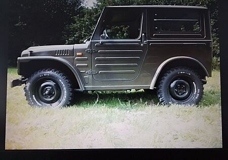 Suzuki LJ80Gelenderfarzeuiggeschlösen