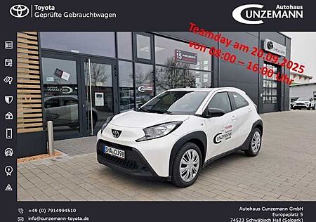 Toyota Aygo (X) Play