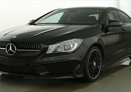 Mercedes-Benz CLA 250 DCT AMG-Line