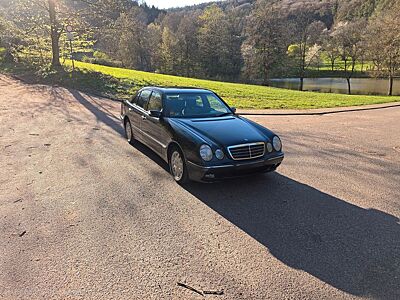 Mercedes-Benz E 280 4MATIC ELEGANCE Elegance