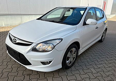 Hyundai i30 1.6 CRDi 66 kW Classic