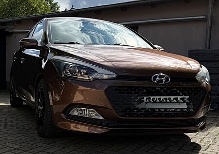 Hyundai i20 1.4 Trend Automatik