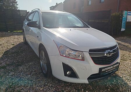 Chevrolet Cruze Station Wagon LTZ 2,0 Aut.*Navi*Kam.*Temp.