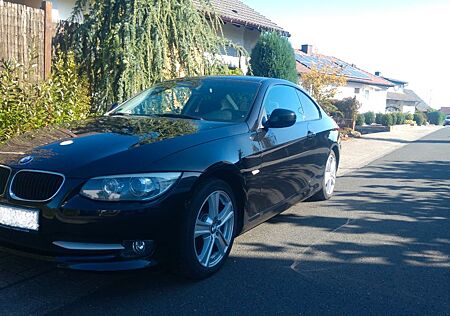 BMW 320d Coupé Edition Exclusive Edition Exclusive