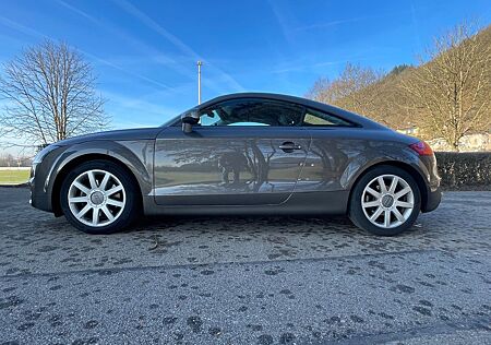 Audi TT Coupe 1.8 TFSI -