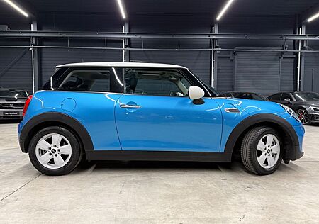 Mini Cooper /Automatik/Panorama/Leder/Navi/Kamera/PDC