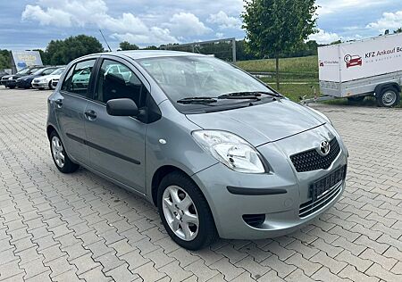 Toyota Yaris Luna