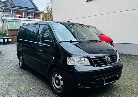 VW T5 Multivan Volkswagen Highline 4 Motion Ideal für Familie