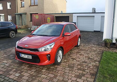 Kia Rio 1.4 | SHZ | AHK | Temp. | ~2 Jahre Garantie