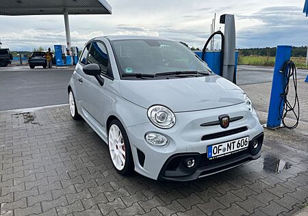 Abarth 695 1.4 T-Jet 16V Essesse competizione