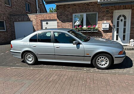 BMW 520i Automatik, Klima, TÜV neu, 1.Hd; Unfallfrei