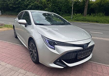 Toyota Corolla Hybrid Team D