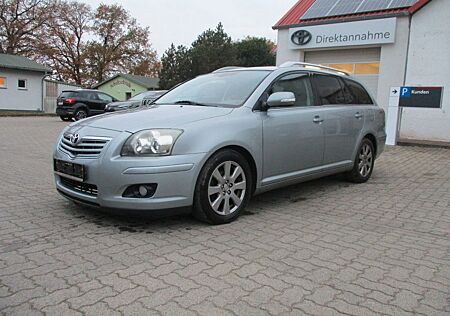 Toyota Avensis Combi Travel 1.8-l-VVT-i Travel