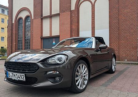Fiat 124 Spider Lusso 1.4 MultiAir Turbo