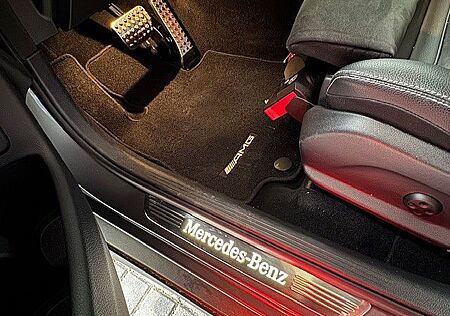 Mercedes-Benz GLC 250 4MATIC Coupé AMG, Standheizung, voll