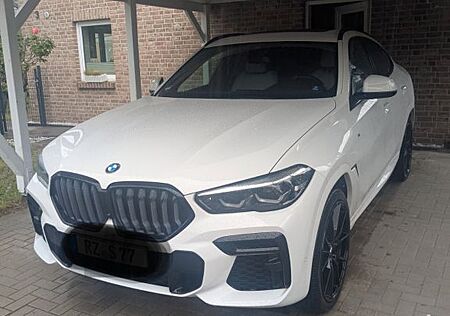 BMW X6 xDrive30d - M Sportpaket Panorama Glasdach HK