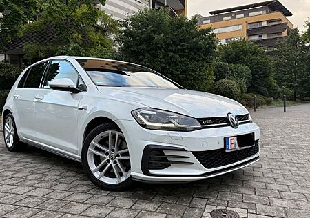 VW Golf Volkswagen VII Lim GTD/Virtaul/ACC/LED/Kamera/Nav/Spur