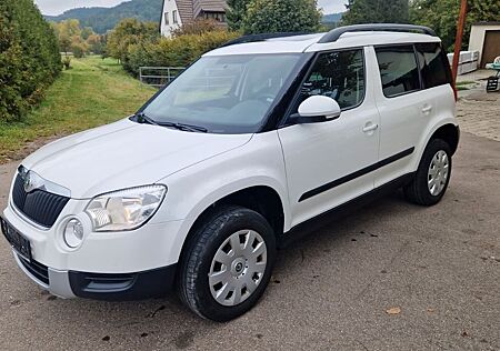Skoda Yeti 1.2 TSI DSG*Klima*AHK*Pano*TÜV 4/27