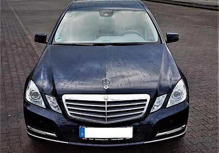 Mercedes-Benz E 250 CDI BlueEFFICIENCY ELEGANCE ELEGANCE