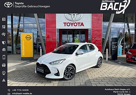 Toyota Yaris 1.5 125PS Team Deutschland *15 Jahre Garan