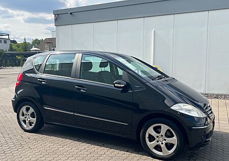 Mercedes-Benz A 200 AVANTGARDE Automatik SHZ TÜV NEU