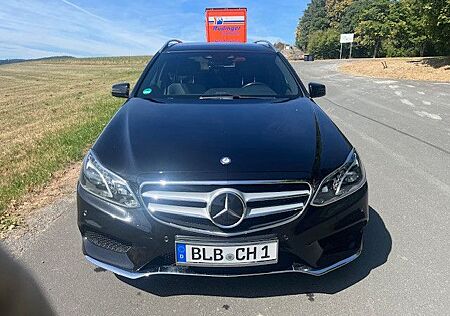 Mercedes-Benz E 350 T BT 4M AMG-LINE AIRMATIC+AHK+Memory,