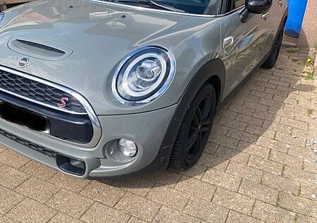 Mini Cooper S 8fach bereift, TÜV Neu, Scheckheftgepflegt uvm.