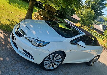 Opel Cascada 1.6 SIDI Turbo ecoFLEX INNOVATION IN...
