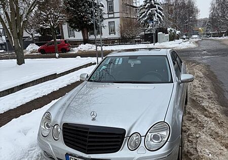 Mercedes-Benz E 280 4MATIC AVANTGARDE Avantgarde