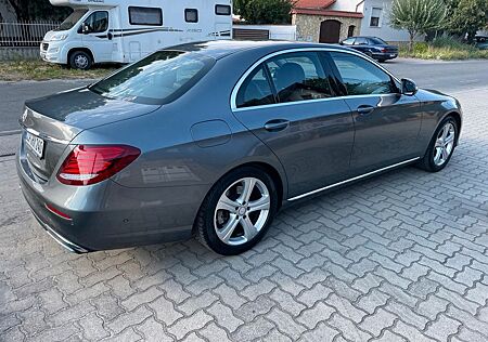 Mercedes-Benz E 350 d Autom. - Widescreen