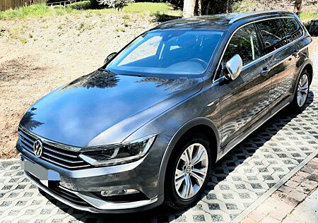 VW Passat Alltrack Volkswagen 2.0 TDI 4Motion*Virtual*Standh.*