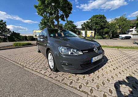 VW Golf Volkswagen 1.6 TDI BlueMotion Trendline Variant Tr...