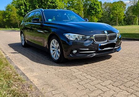 BMW 325d Touring Luxury Line Luxury Line