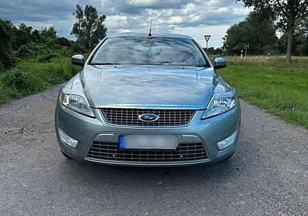 Ford Mondeo 2.0 Trend Titanium -- HU/AU NEU!