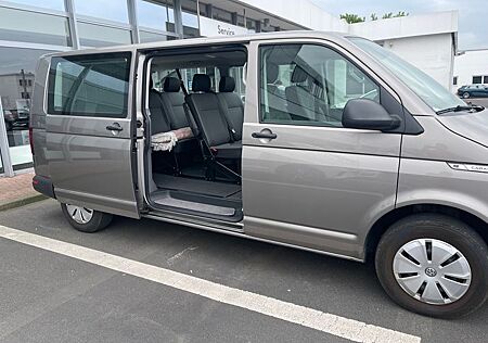 VW T6 Caravelle Volkswagen T6.1 Caravelle langer Randstand